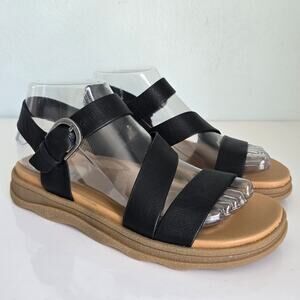 Earth Lainey Sandals Women's 6.5 Black Leather Strappy Comfort Casual Gorpcore
